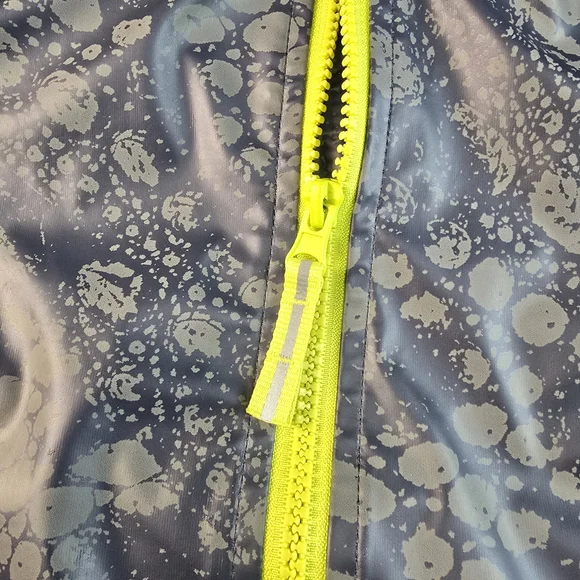 Cat & Jack Kids Hooded Dinosaur Rain Jacket with Neon Accents 5T - Picture 14 of 15